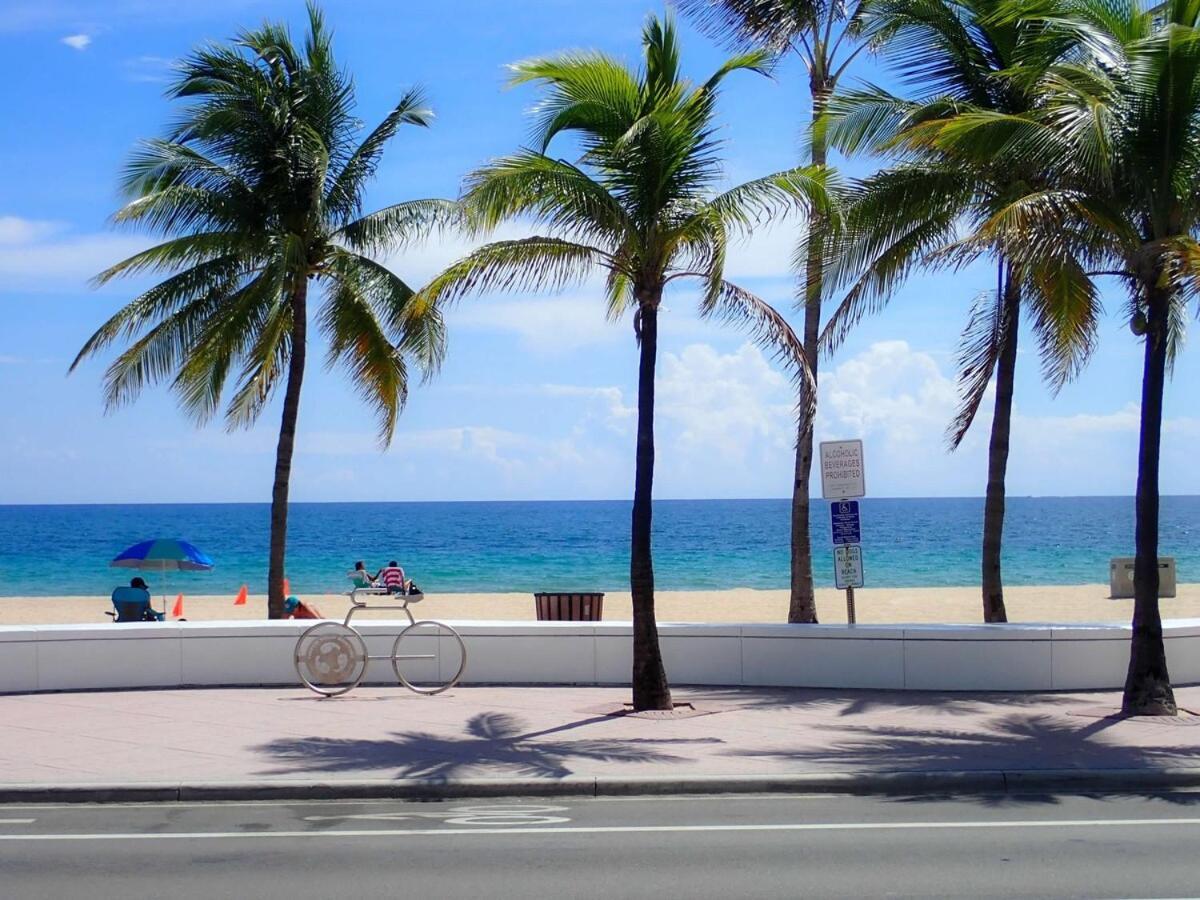 Beach Estate Las Olas Beach Best Location フォート・ローダーデール エクステリア 写真