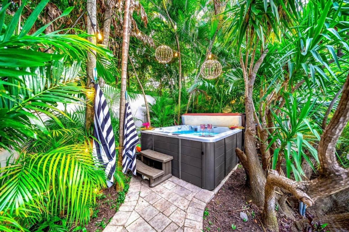 Beach Estate Las Olas Beach Best Location フォート・ローダーデール エクステリア 写真