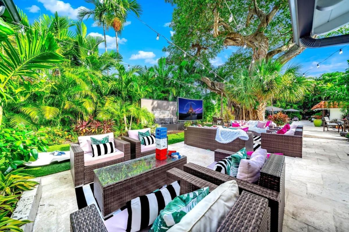 Beach Estate Las Olas Beach Best Location フォート・ローダーデール エクステリア 写真